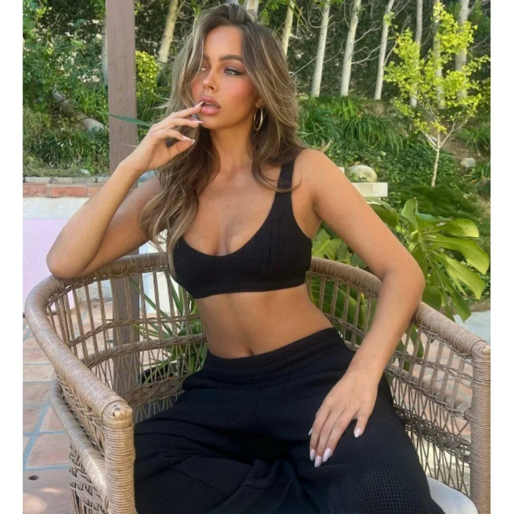 Alo Waffle Weekend Escape Joggers Black High-Rise Waist Thermal Sweats Sweatpant